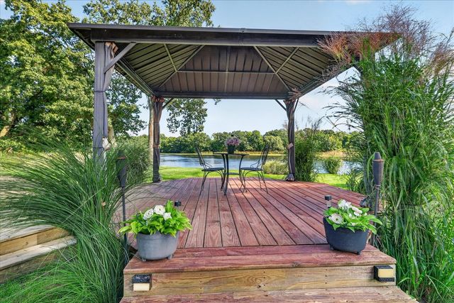 12937 Bayview Drive, Vicksburg, MI 49097