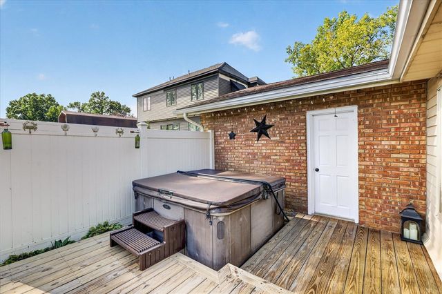 12937 Bayview Drive, Vicksburg, MI 49097