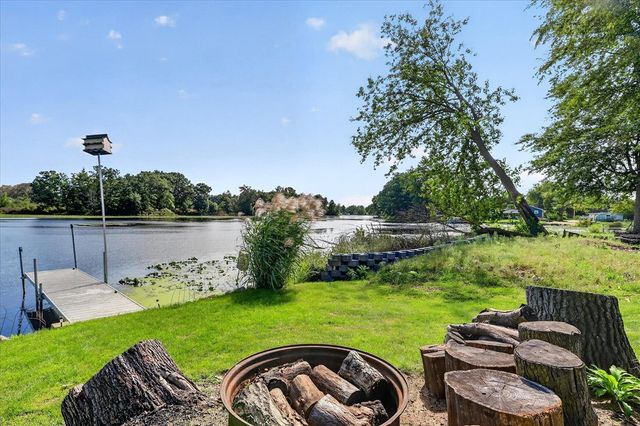 12937 Bayview Drive, Vicksburg, MI 49097