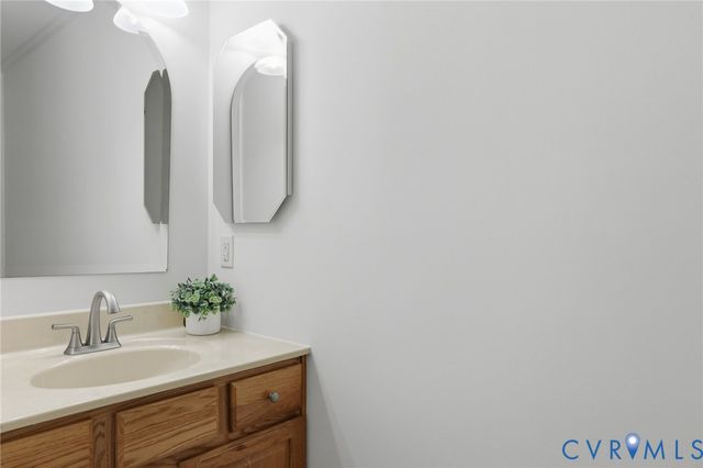 6714 Belmont Rd, Chesterfield, VA 23832
