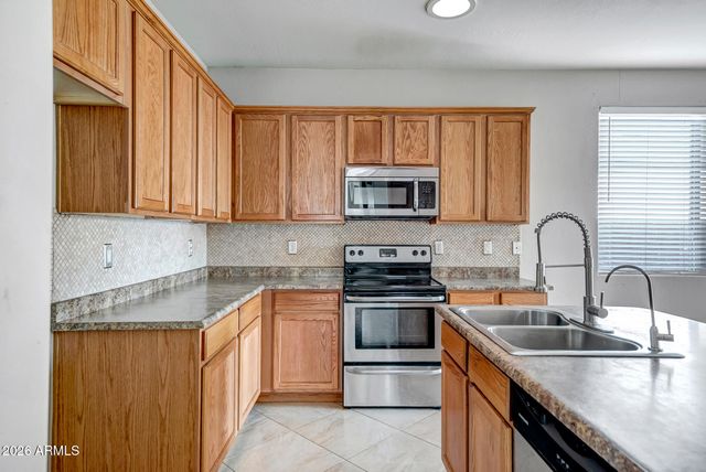 17709 W Statler Drive, Surprise, AZ 85388