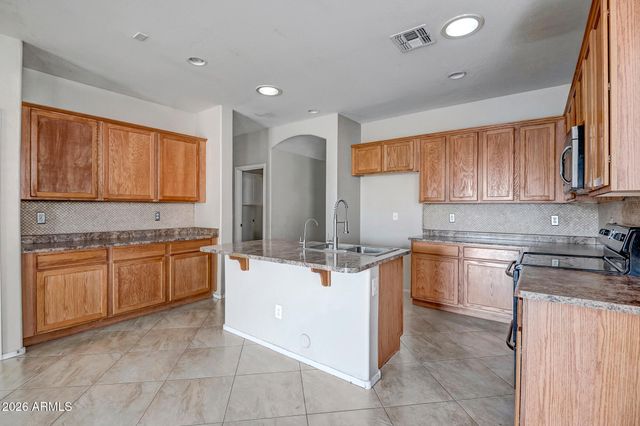 17709 W Statler Drive, Surprise, AZ 85388