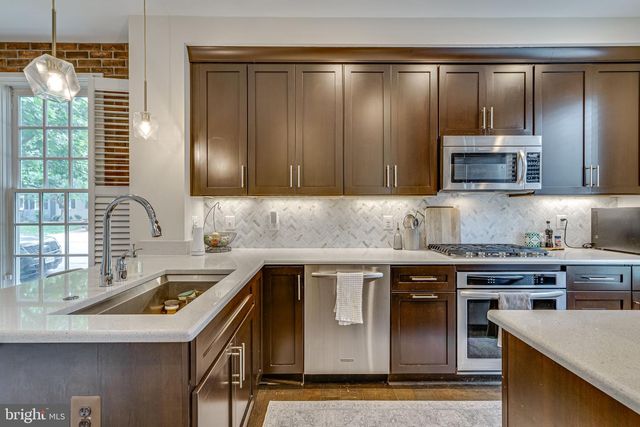 944 N COLUMBUS ST, Alexandria, VA 22314