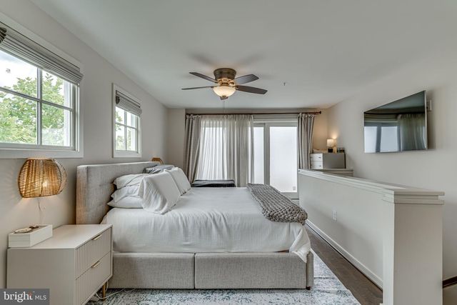 944 N COLUMBUS ST, Alexandria, VA 22314