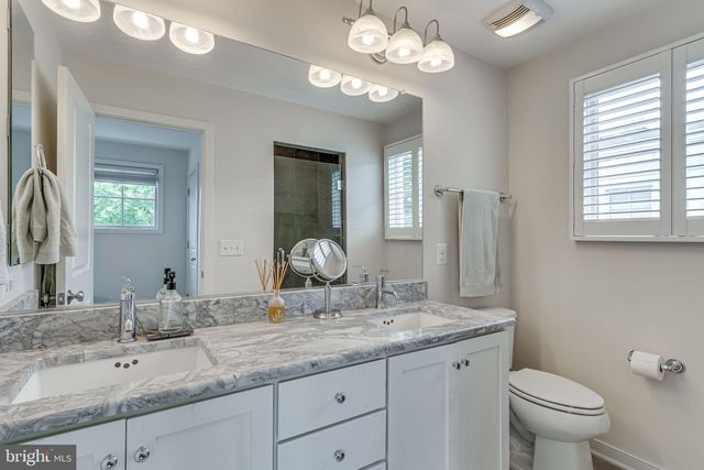 944 N COLUMBUS ST, Alexandria, VA 22314
