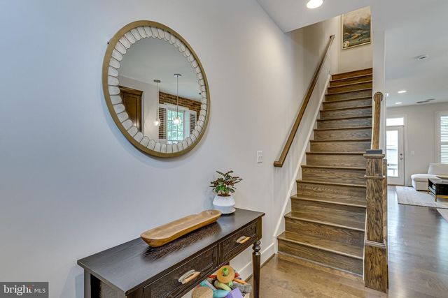 944 N COLUMBUS ST, Alexandria, VA 22314