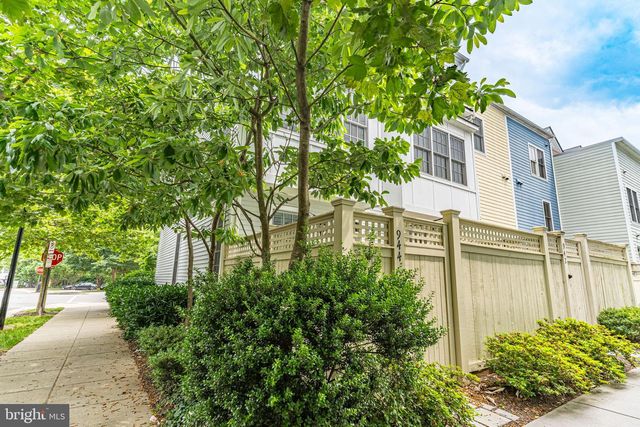 944 N COLUMBUS ST, Alexandria, VA 22314
