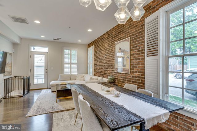 944 N COLUMBUS ST, Alexandria, VA 22314