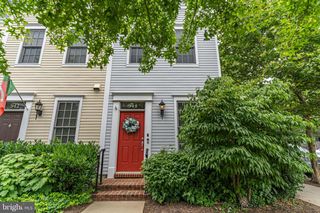 944 N COLUMBUS ST, Alexandria, VA 22314
