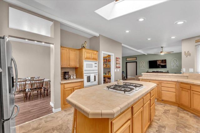 18615 Bowman Road, Cottonwood, CA 96022