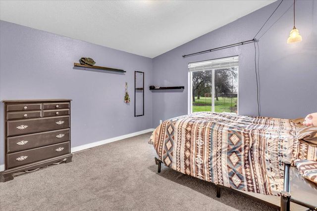 18615 Bowman Road, Cottonwood, CA 96022