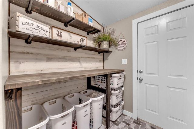 18615 Bowman Road, Cottonwood, CA 96022