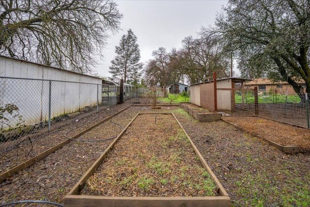 18615 Bowman Road, Cottonwood, CA 96022