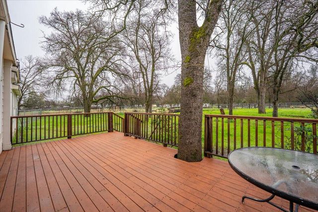 18615 Bowman Road, Cottonwood, CA 96022