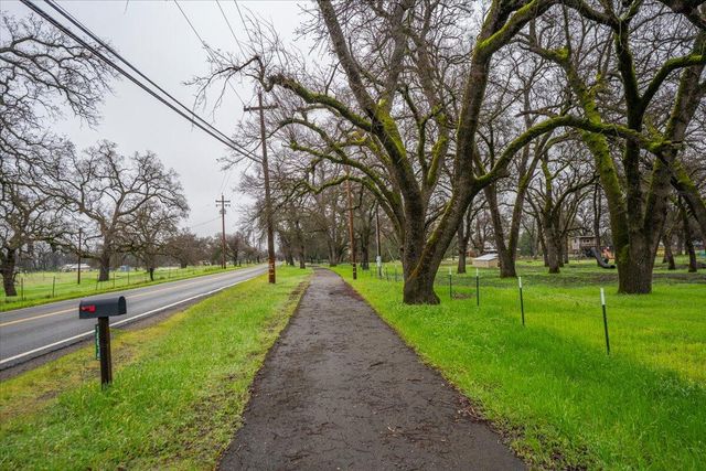 18615 Bowman Road, Cottonwood, CA 96022