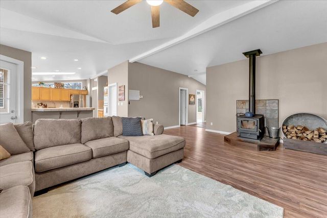 18615 Bowman Road, Cottonwood, CA 96022