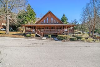 3124 Smoky Ridge Way, Sevierville, TN 37862