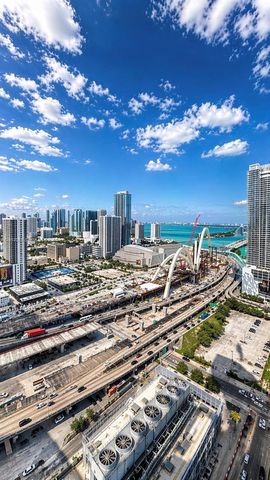 20 NE 11 st 3403B, Miami, FL 33132