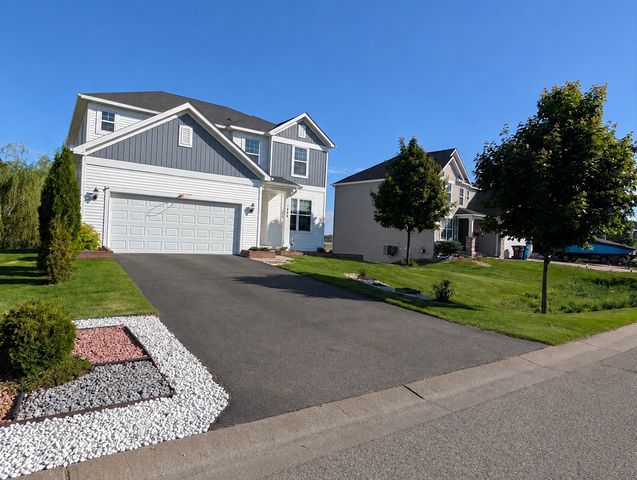 3906 112th Circle NE, Blaine, MN 55449