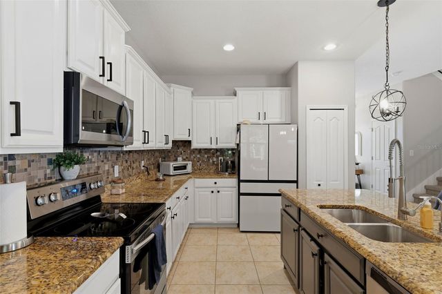 12832 SAULSTON PLACE, Hudson, FL 34669