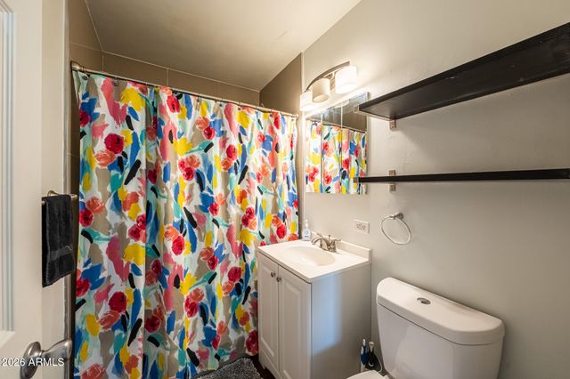 2144 W Whitton Avenue, Phoenix, AZ 85015