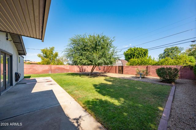 2144 W Whitton Avenue, Phoenix, AZ 85015