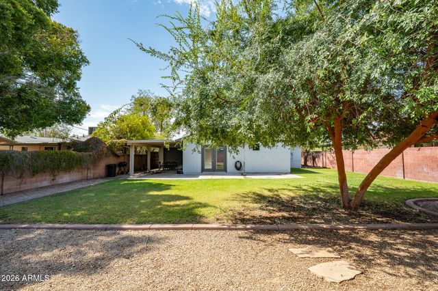 2144 W Whitton Avenue, Phoenix, AZ 85015