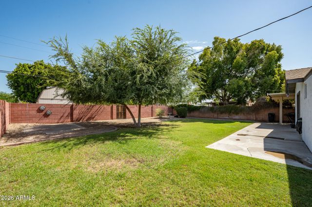 2144 W Whitton Avenue, Phoenix, AZ 85015