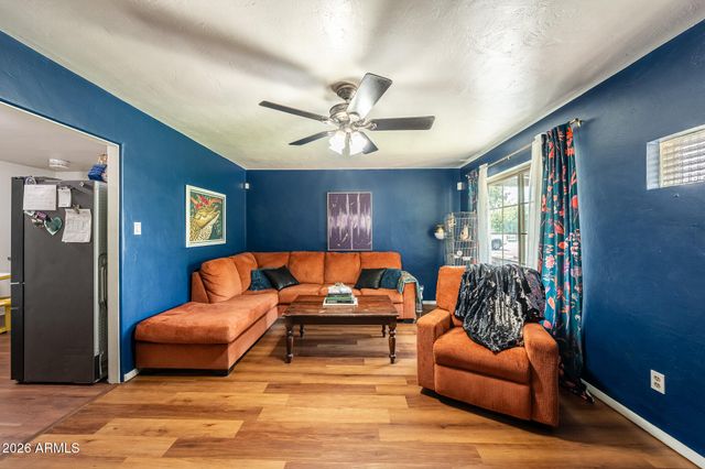 2144 W Whitton Avenue, Phoenix, AZ 85015