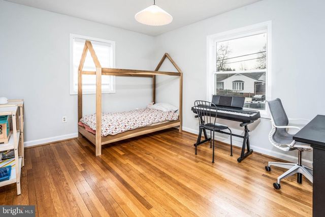 5305 FLANDERS AVE, Kensington, MD 20895