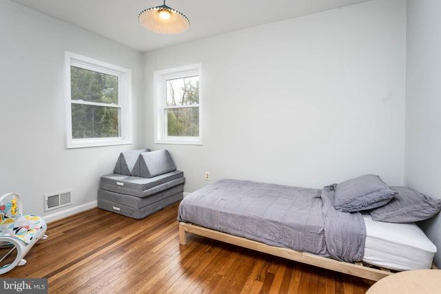 5305 FLANDERS AVE, Kensington, MD 20895