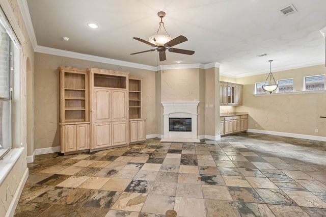 3803 Park Flower Court, Arlington, TX 76017