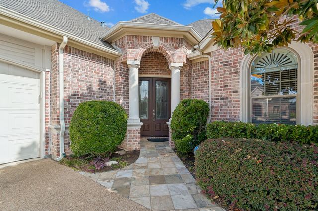 3803 Park Flower Court, Arlington, TX 76017