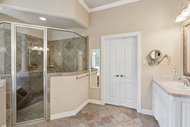 3803 Park Flower Court, Arlington, TX 76017