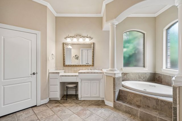 3803 Park Flower Court, Arlington, TX 76017