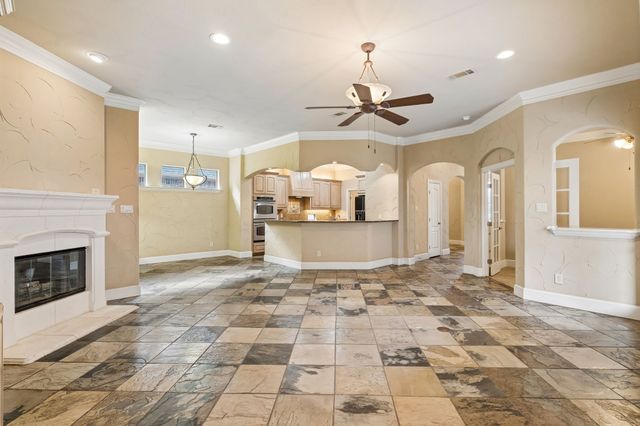3803 Park Flower Court, Arlington, TX 76017