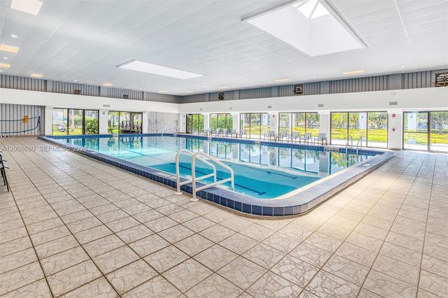 7527 S Oriole Boulevard 101, Delray Beach, FL 33446