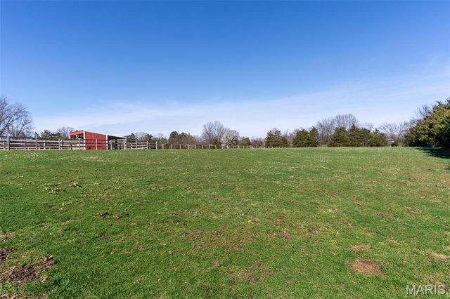 4212 Hueffmeier Road, Wentzville, MO 63385