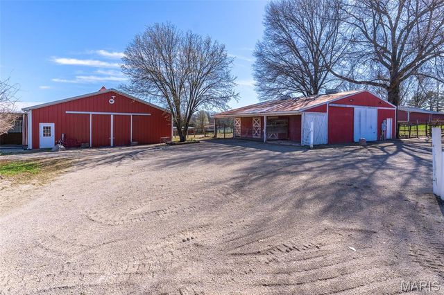 4212 Hueffmeier Road, Wentzville, MO 63385