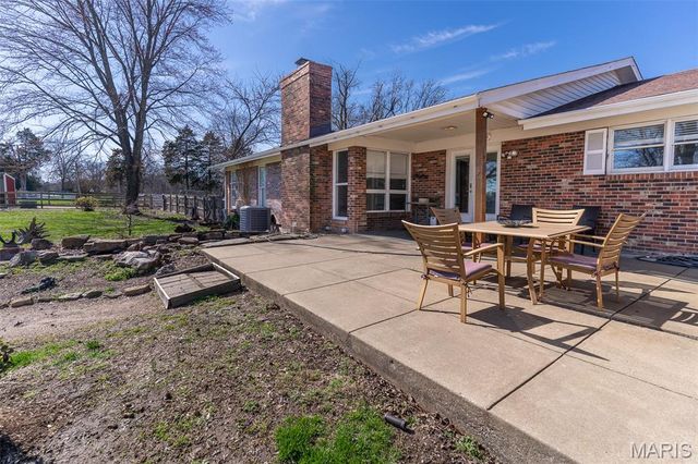 4212 Hueffmeier Road, Wentzville, MO 63385