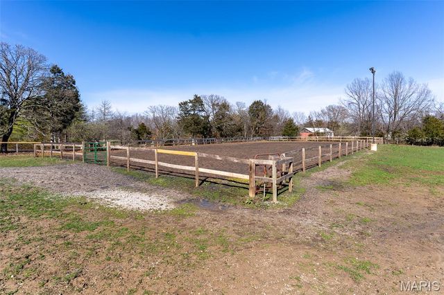 4212 Hueffmeier Road, Wentzville, MO 63385