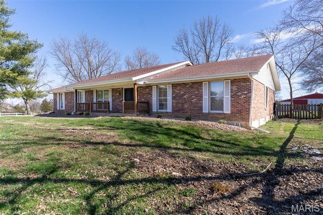 4212 Hueffmeier Road, Wentzville, MO 63385