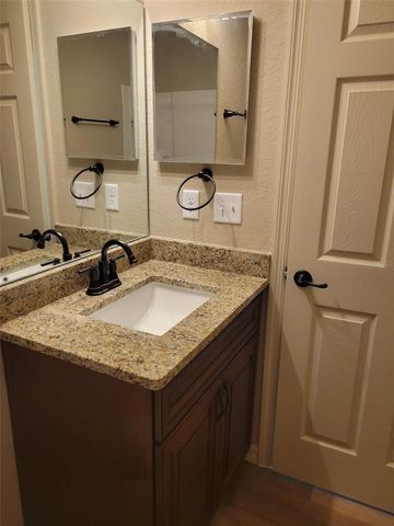 148 DOGWOOD DRIVE CIRCLE, Ocala, FL 34472