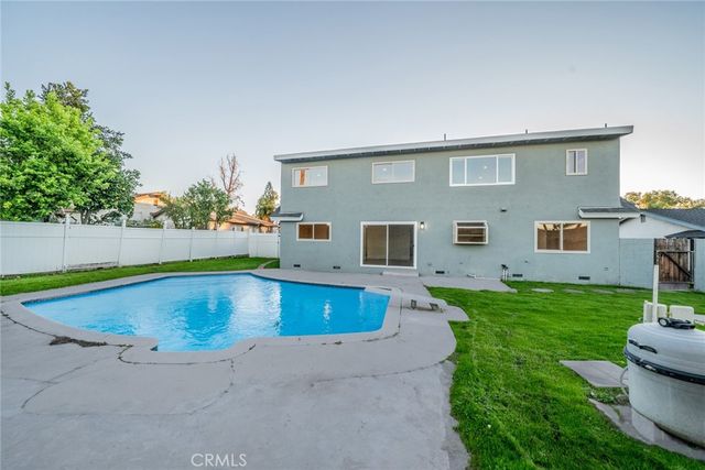 1270 N Rosalind Avenue, Rialto, CA 92376