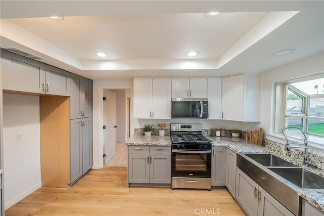 1270 N Rosalind Avenue, Rialto, CA 92376