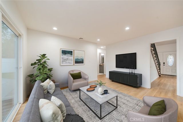 1270 N Rosalind Avenue, Rialto, CA 92376