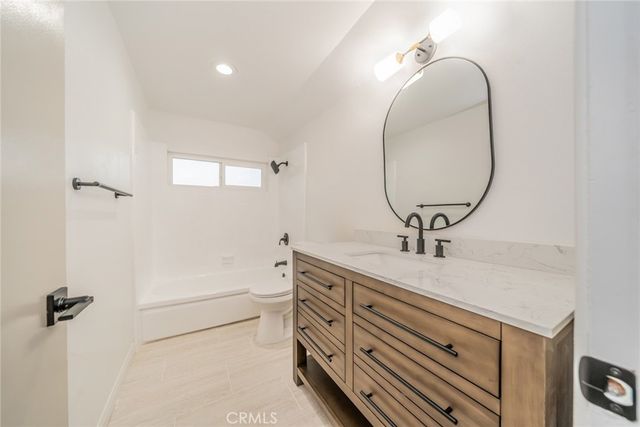 1270 N Rosalind Avenue, Rialto, CA 92376