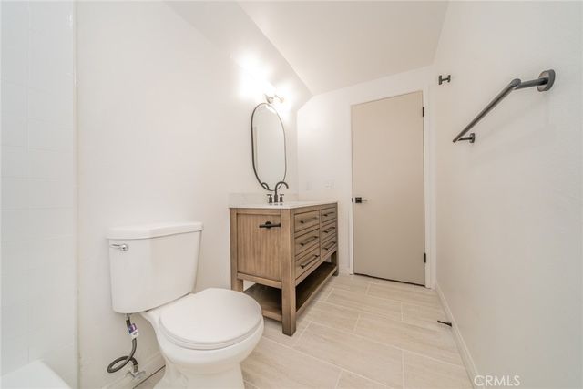 1270 N Rosalind Avenue, Rialto, CA 92376