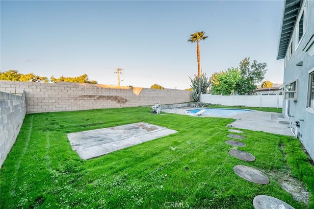 1270 N Rosalind Avenue, Rialto, CA 92376