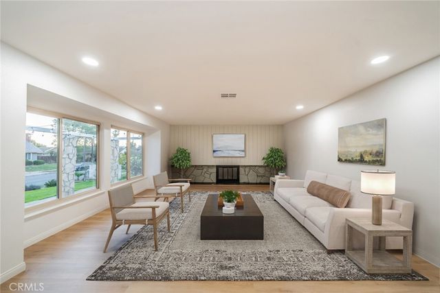 1270 N Rosalind Avenue, Rialto, CA 92376